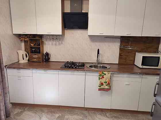 Продам 1 комнатную квартиру с ремонтом в калиненском районе Донецк