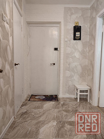 Продам 1 комнатную квартиру с ремонтом в калиненском районе Донецк - изображение 1