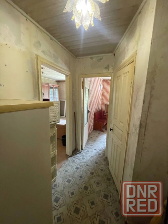 Продается 2-х комнатная квартира пос. Восточный ориентир Красная площадь Макеевка - изображение 2
