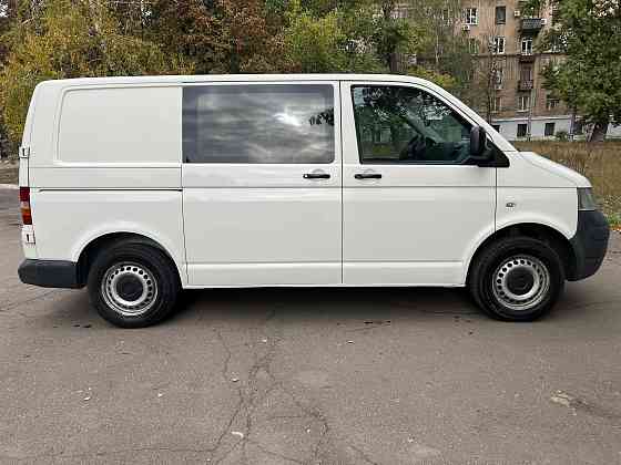 Срочно! Volkswagen Transporter T5 2009 г.в 1 400 000 торг! Макеевка