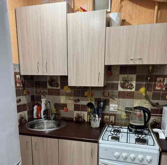 Срочно сдаю просторную двухкоматную квартиру в Кировском районе Донецка. Донецк