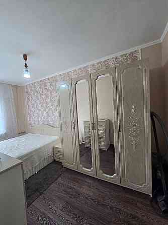 Продам 2-х комнатную квартиру + гараж, Гвардейка, ориентир 10-й магазин, ул. Давыденко. Макеевка