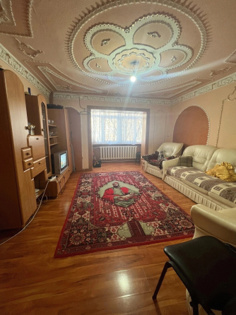 Продажа 3-х комнатной квартиры Макеевка, м-н Солнечный, Верхний, (ориентир магазин «Театральный») Макеевка