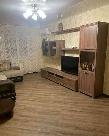Сдаю двухкомнатную квартиру 56.0 м² этаж 2/9, город Донецк, Донецк