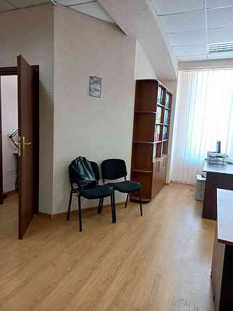 Продам офис Ворошиловский р-он здание Урктелеком Донецк