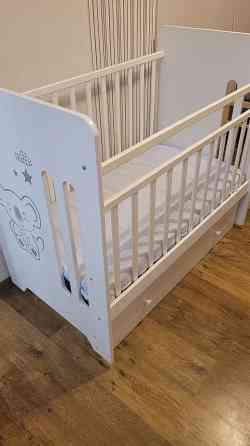 Продам детскую кроватку Донецк