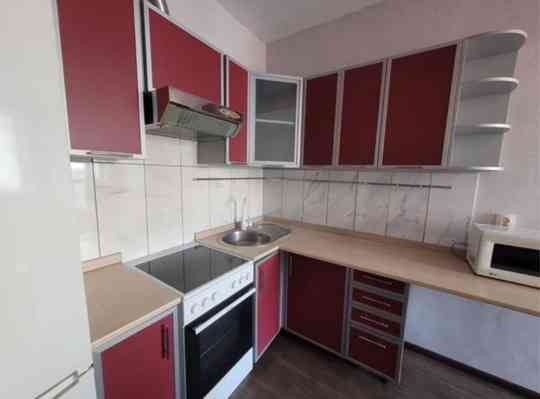 Сдаётся 1кв. Кировском районе на длительный срок со всей необходимой Донецк