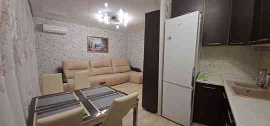 Сдается двухкомнатная квартира в Ворошиловском районе Донецка по адресу: Университетская улица, 44. Донецк