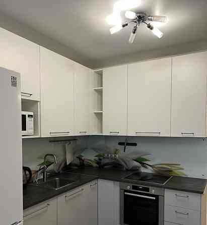 Сдается: Однокомнатная квартира Этаж: 5/9 Район: Киевский Площадь квир: 43м² Донецк