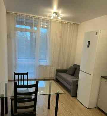 Сдается: Однокомнатная квартира Этаж: 5/9 Район: Киевский Площадь квир: 43м² Донецк