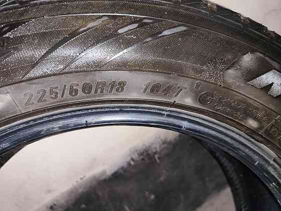 Продам зимнюю резину 225/60/R18 Макеевка