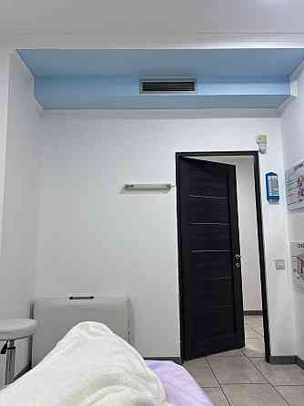 Продам помещение пересечение Театральный и ул Розы Люксенбург Донецк