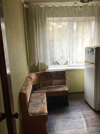 Продам 1ком центр Текстильщика ост 22 училище в хорошем жилом состоянии,лоджия застекленна Донецк