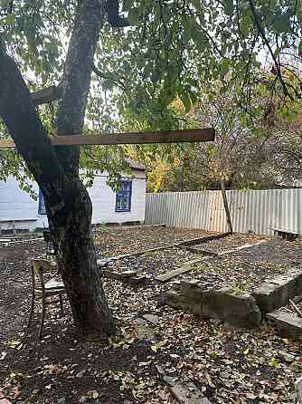 Продам теплый дом с гаражом Донецк