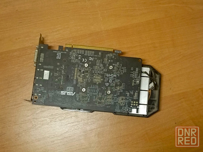 Видео карта Radeon RX-560 на 4Gb видео памяти Макеевка - изображение 2