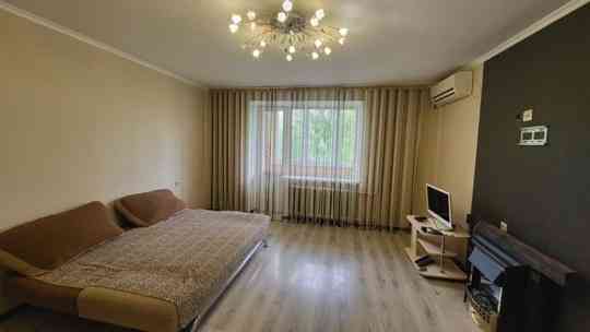 Сдаётся: двухкомнатная квартиру Буденновский район, Караван Донецк