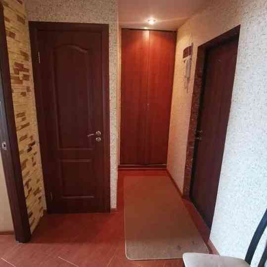 Сдается 1-комнатная квартира 37 кв. м Район: Киевский Донецк