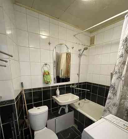 Сдается: Однокомнатная квартира Этаж: 1/5 Район: Калининский Донецк