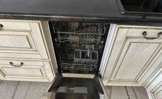 Сдается: Двухкомнатная квартира Этаж: 4/9 Район: Ворошиловский Донецк