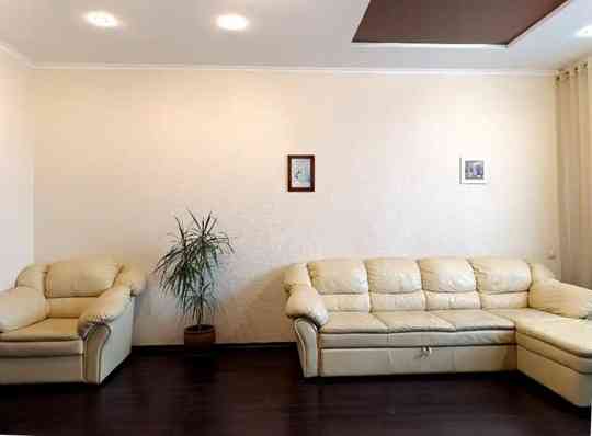 Сдам отличную 3-комнатную квартиру Донецк