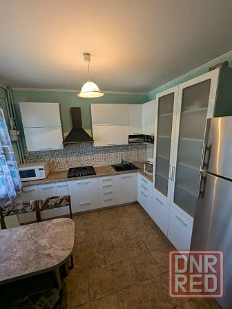 Калининский р-н Ориентир: пр-кт Ильича 24 Донецк - изображение 1