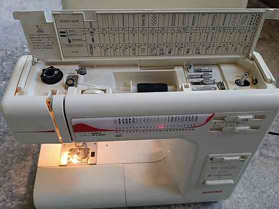 Продам отличную машинку с электроприводом Макеевка