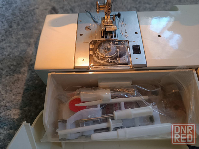 Продам отличную машинку с электроприводом Макеевка - изображение 3