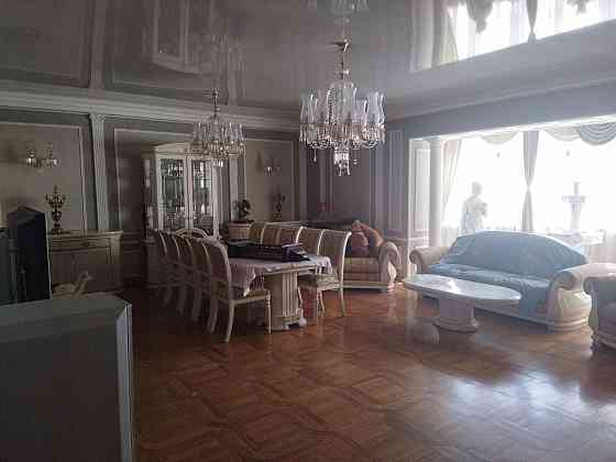 Продажа 4-х комнатной квартиры в центре города Донецк