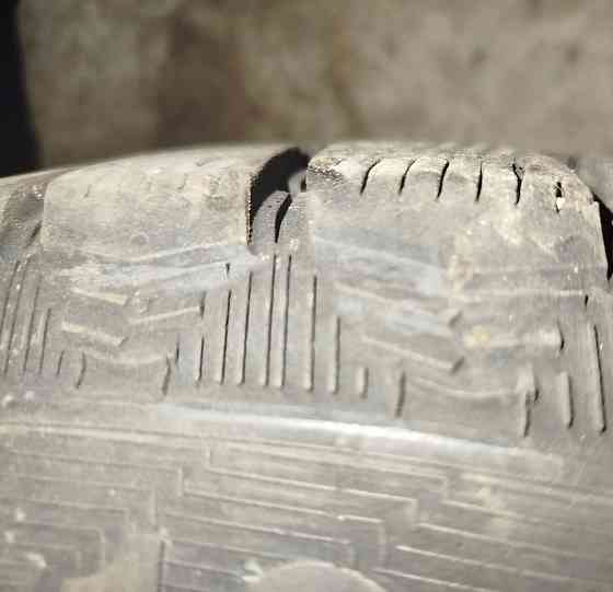 Продам зимнюю шину 235 60 18 Gislaved Soft Frost Донецк