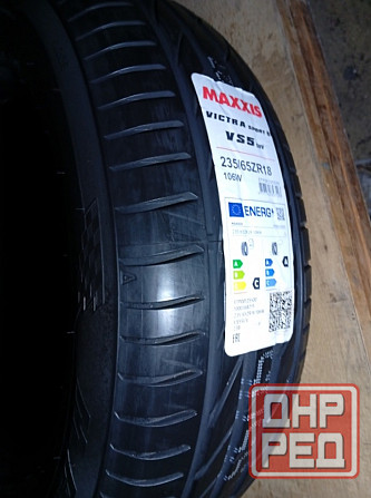 Продам шины 235 65 18 Maxxis Victra Sport 106W Донецк - изображение 1