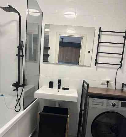 Сдаётся: квартира. Кол-во комнат: 1 Общая площадь квартиры: 34,3м² Донецк