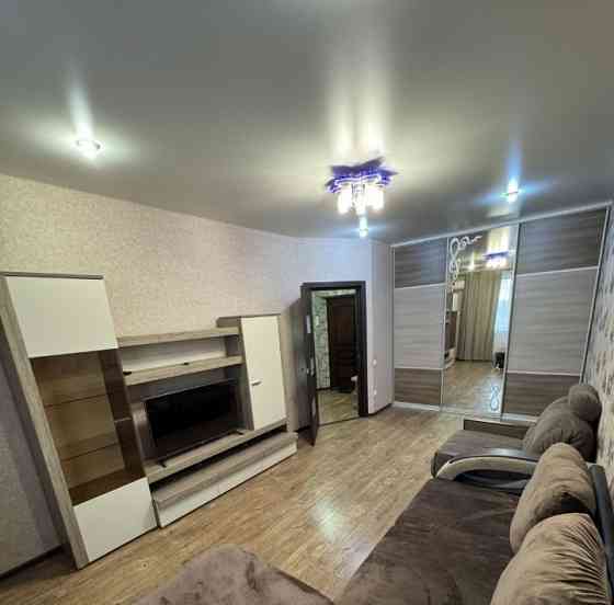 Сдается однокомнатная квартира в Ворошиловском районе на пересечении Щорса и Орешкова. Донецк