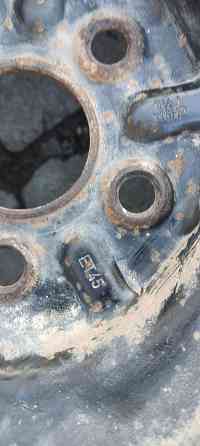 Продам штампы r16 с зимней резиной Донецк