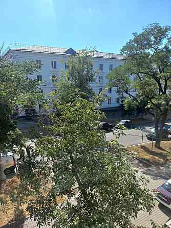 Продаётся 2 - кв. в Центре города с новым ремонтом. Мариуполь