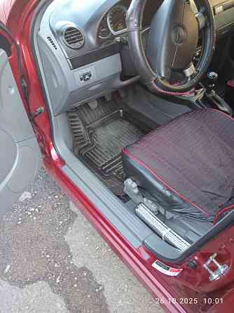 Продам автомобиль Макеевка