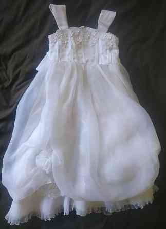 нарядное платье на 6-7 лет на рост 122 см Донецк