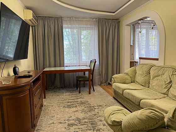 Сдам 3-х к.кв в центре города Мариуполь