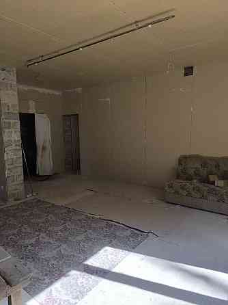 Дом Калининский рынок 450 м2 Донецк