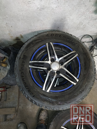 Продам зимние шины на дисках r13 ( разболтовка 4 на 98) Енакиево - изображение 2