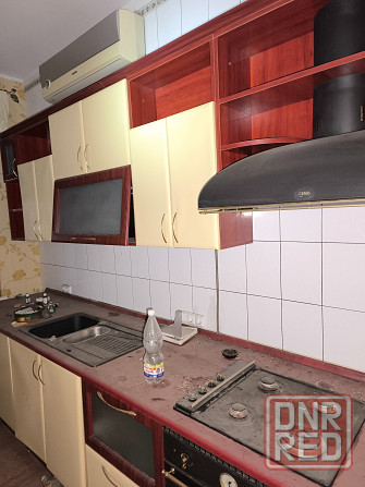 Продаётся 3х этажный дом по ул. Стратонавтов Донецк - изображение 1