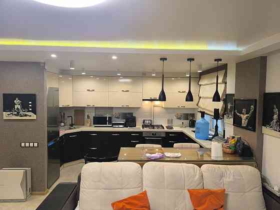 Продажа в Мариуполе квартиры 80 кв.м. с ремонтом Мариуполь