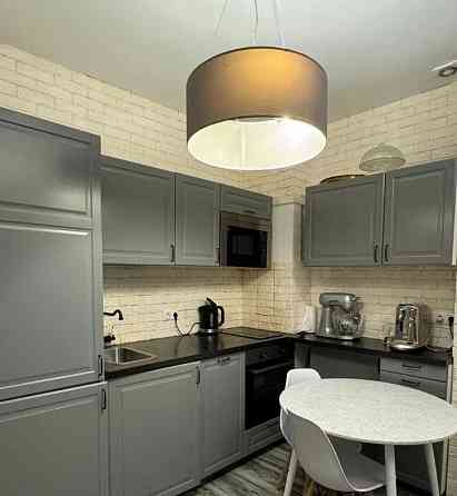 Сдаётся: квартира. Кол-во комнат: 2 Общая площадь квартиры: 40м² Город: Донецк. Район: Ворошиловский Донецк