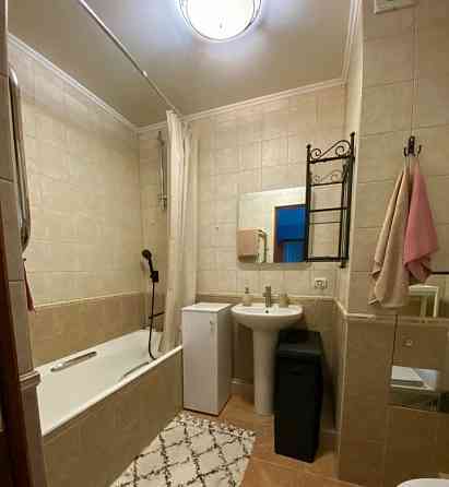 Сдается:Двухкомнатная квартира Маяк Этаж: 4/9 Район: Киевский Донецк