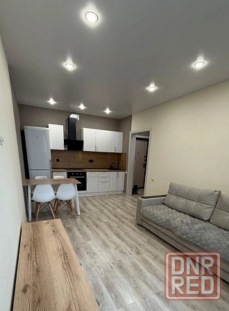 Сдаётся: квартира. Кол-во комнат: 2 (студия) Общая площадь квартиры: 42м² Этаж: 6/9 Ворошиловский Донецк - изображение 8