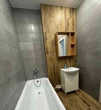 Сдается: Однокомнатная квартира Этаж: 1/9 Район: Калининский Донецк