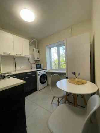 Сдам отличную 2-комнатную квартиру 47 м2 Ворошиловский р-н Донецк