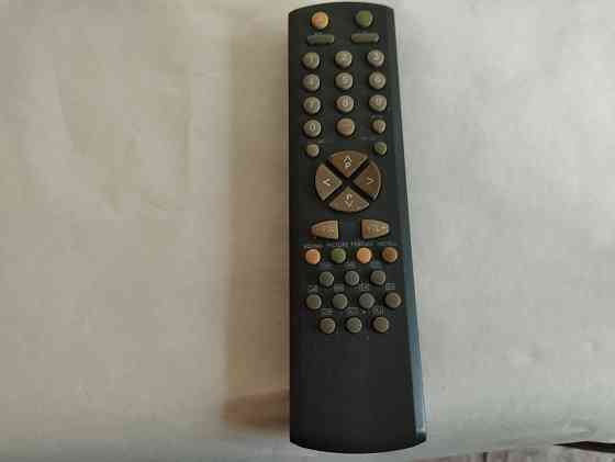 маленький с экраном 36 см в рабочем состоянии Донецк