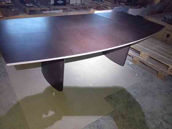 Стол руководителя кожаный Италия Донецк