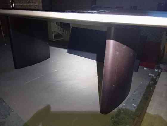 Стол руководителя кожаный Италия Донецк