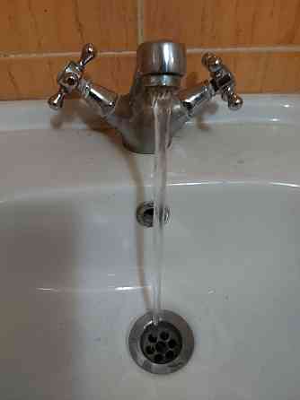 Продается 3х. комн квартира в Ворошилоском р-не , просп. Комсомольский Донецк